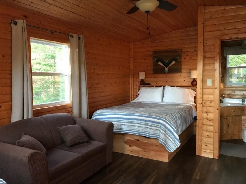 Wildflowers Country Inn Rocky Harbour Oda fotoğraf